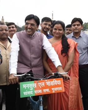 Mandaviya is known to often cycle to the Parliament when it’s in session.(Hindustan Times File Photo)