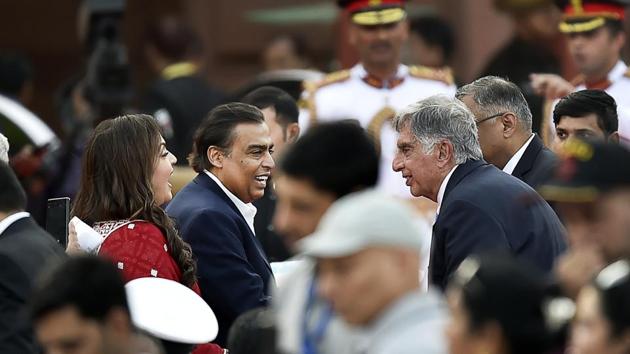 Among the business leaders who attended the event were Mukesh Ambani of Reliance Industries, Ratan Tata and N Chandrasekaran of the Tata group, Kumar Mangalam Birla of the Aditya Birla Group, Gautan Adani, Ajay Piramal, Uday Kotak, Bharti Enterprises’ Rajan Mittal, Arcelor Mirral’s LN Mittal, PayTM’s Vijay Shekhar Sharma, Infosys’s NR Naraya Murthy. (Ajay Aggarwal / HT Photo) Among the business leaders who attended the event were Mukesh Ambani of Reliance Industries, Ratan Tata and N Chandrasekaran of the Tata group, Kumar Mangalam Birla of the Aditya Birla Group, Gautan Adani, Ajay Piramal, Uday Kotak, Bharti Enterprises’ Rajan Mittal, Arcelor Mirral’s LN Mittal, PayTM’s Vijay Shekhar Sharma, Infosys’s NR Naraya Murthy. (Ajay Aggarwal / HT Photo)
