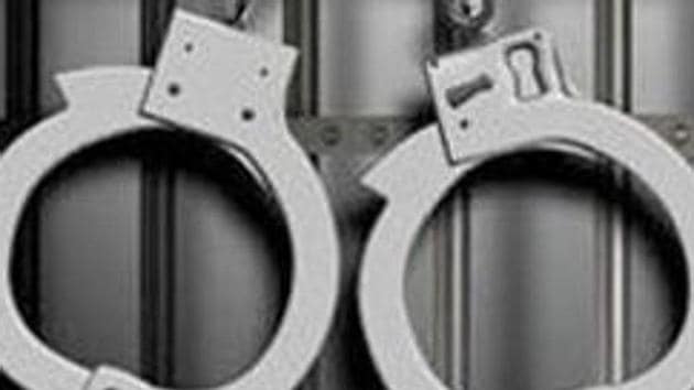 A 53-year-old man was arrested for allegedly impersonating an Indian Police Services (IPS) officer of the rank of inspector general in central Delhi’s Hauz Qazi on Thursday.(HT File)