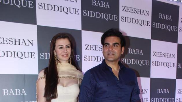 Arbaaz Khan and girlfriend Giorgia Andriani at Baba Siddique’s iftar party.(Varinder Chawla)