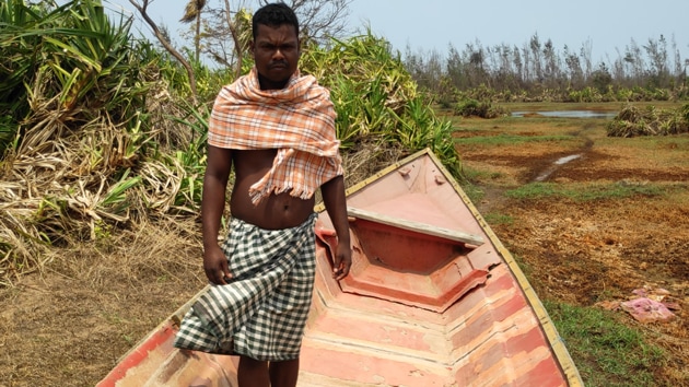 While livelihood remains a problem, the immediate problem that people in Puri district face are houses that can withstand the impending monsoon, about a fortnight away(HTPhoto)