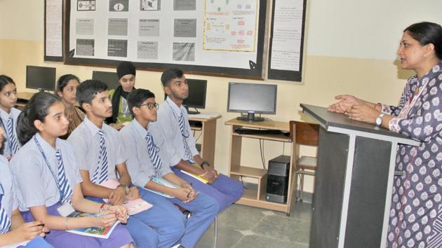 The state education department has asked non-state board schools to help their students who wish to seek admissions to first-year junior colleges(HT File Photo) The state education department has asked non-state board schools to help their students who wish to seek admissions to first-year junior colleges(HT File Photo)