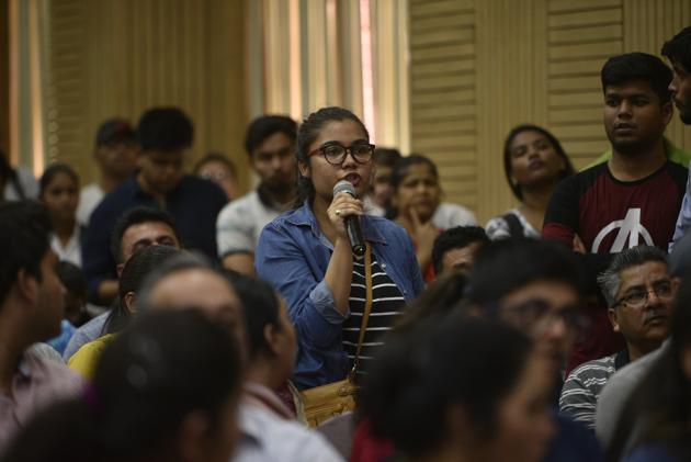 A student speaks during a counselling session of Delhi University 2019 Open days at DU North campus in New Delhi. (Biplov Bhuyan/HT PHOTO) A student speaks during a counselling session of Delhi University 2019 Open days at DU North campus in New Delhi. (Biplov Bhuyan/HT PHOTO)