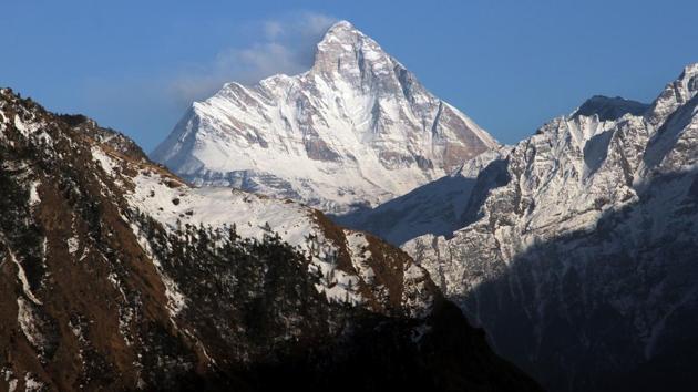 The rescue team is likely to comprise the Indo-Tibetan Border Police (ITBP) and State Disaster Response Force (SDRF) personnel, officials said.(Reuters File Photo)