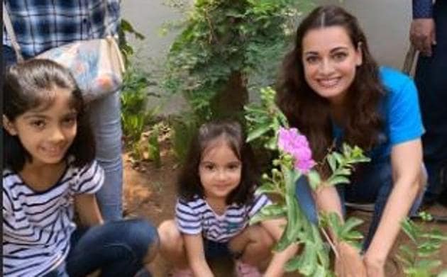 Actor Dia Mirza plants a sapling on World Environment Day (June 5).(Photo: Instagram/diamirzaofficial)