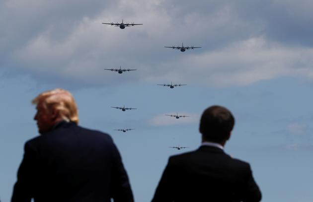 “You are the pride of our nation, you are the glory of our republic and we thank you from the bottom of our heart,” Trump said, of the “warriors” of an “epic battle”. In his speech, Macron praised the “unthinkable courage,” ‘’the generosity” and “the strength of spirit” that made them press on “to help men and women they didn’t know, to liberate a land most hadn’t seen before, for no other cause but freedom, democracy.” (Carlos Barria / REUTERS)
