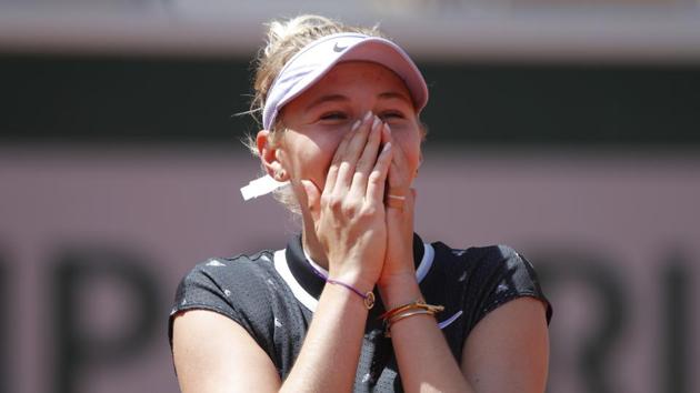 Amanda Anisimova of the U.S. celebrates after her quarterfinal match against Romania's Simona Halep.(REUTERS) Amanda Anisimova of the U.S. celebrates after her quarterfinal match against Romania's Simona Halep.(REUTERS)