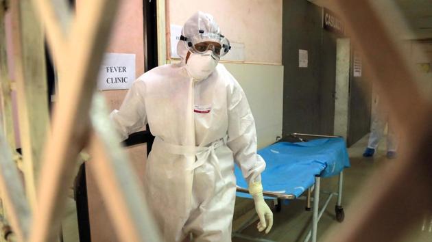 Serum and blood samples of all six suspected patients from Kerala were found to be negative for the Nipah virus, top health ministry officials said, as experts are yet to locate the primary source of the infection. A 23-year-old tested positive for the virus in Kochi on Tuesday. Six people, who showed symptoms, have been shifted to isolation wards and 311 others who were in contact with the patient kept under observation. (AFP)