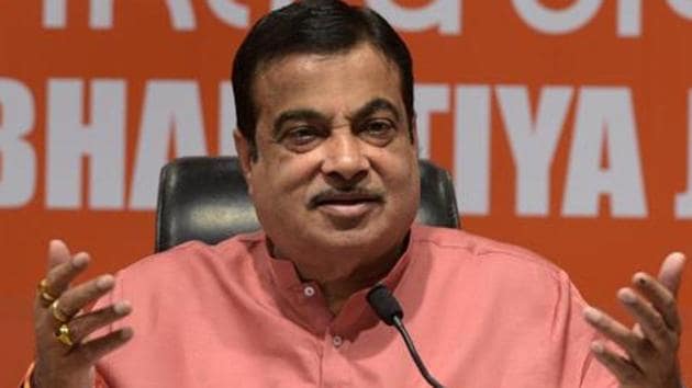 The BJP has expelled two of its leaders in Maharashtra’s Nagpur for six years for “abusing” Union minister Nitin Gadkari and saying he would lose the Lok Sabha elections even before counting of votes had started. (Mohd Zakir/HT File PHOTO) The BJP has expelled two of its leaders in Maharashtra’s Nagpur for six years for “abusing” Union minister Nitin Gadkari and saying he would lose the Lok Sabha elections even before counting of votes had started. (Mohd Zakir/HT File PHOTO)