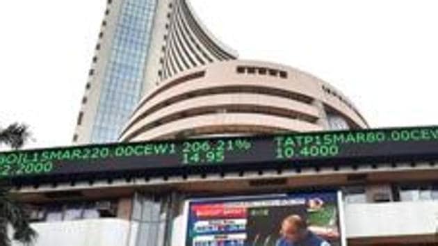 The Nifty public sector bank index ended about 5% lower, while the private bank index index fell 2.29% at the closing bell.(PTI File photo) The Nifty public sector bank index ended about 5% lower, while the private bank index index fell 2.29% at the closing bell.(PTI File photo)