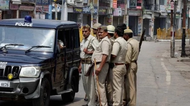 The murder over the repayment of a Rs 10,000-loan triggered a massive outrage on social media, with political leaders and celebrities tweeting their disgust and anger over the brutality of the crime. (PTI/File photo) The murder over the repayment of a Rs 10,000-loan triggered a massive outrage on social media, with political leaders and celebrities tweeting their disgust and anger over the brutality of the crime. (PTI/File photo)