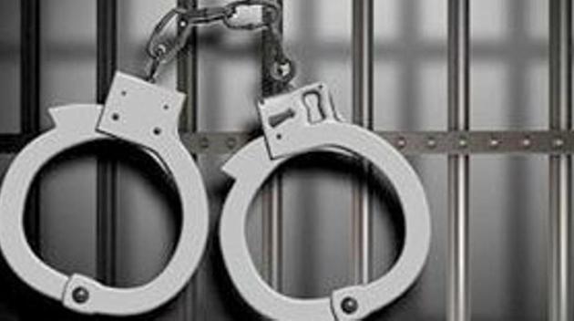 Two persons, part of a five-member gang preparing for dacoity in Yerwada, were remanded to the custody of the Pune police on Wednesday. (PHOTO FOR REPRESENTATION PURPOSE ONLY) Two persons, part of a five-member gang preparing for dacoity in Yerwada, were remanded to the custody of the Pune police on Wednesday. (PHOTO FOR REPRESENTATION PURPOSE ONLY)