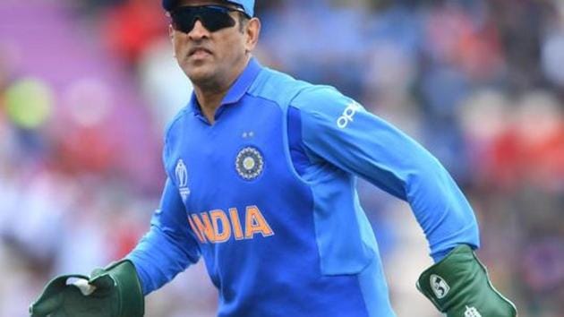 India's Mahendra Singh Dhoni fields during the 2019 Cricket World Cup group stage match between South Africa and India at the Rose Bowl in Southampton, southern England, on June 5, 2019.(AFP)