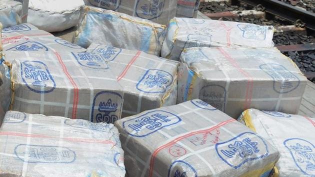 A case has been filed against the officials of the Pune unit of a courier company on Thursday. (PHOTO FOR REPRESENTATION PURPOSE ONLY) A case has been filed against the officials of the Pune unit of a courier company on Thursday. (PHOTO FOR REPRESENTATION PURPOSE ONLY)