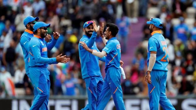 Cricket - ICC Cricket World Cup - South Africa v India - The Ageas Bowl, Southampton, Britain - June 5, 2019 India's Yuzvendra Chahal celebrates with Virat Kohli and team mates after taking the wicket of South Africa's Rassie van der Dussen Action Images via Reuters/Paul Childs(Action Images via Reuters)