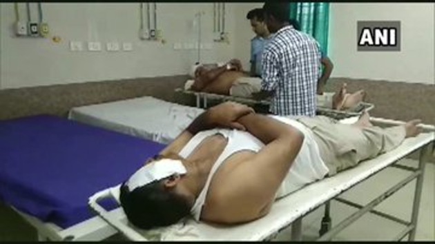 Policemen injured in clashes with BJP supporters undergoing treatment in Kolkata.(ANI)