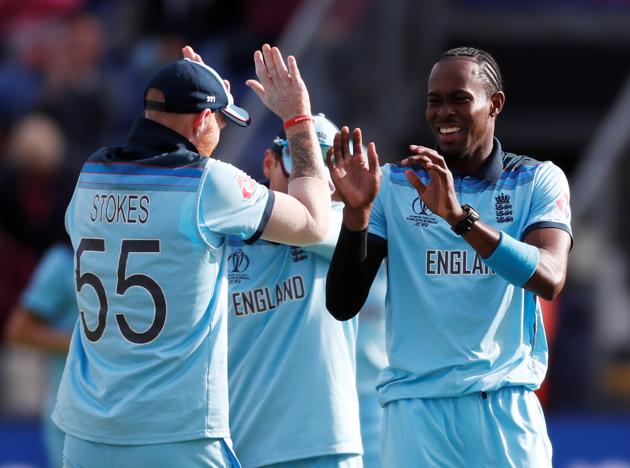 England's Jofra Archer celebrates taking the wicket of Bangladesh's Mustafizur Rahman. (Action Images via Reuters)
