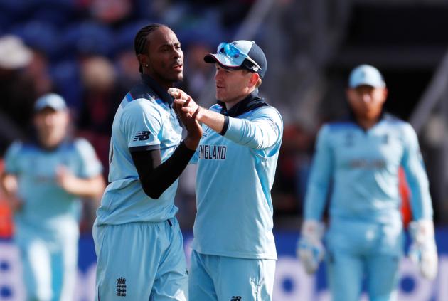 England's Jofra Archer celebrates taking the wicket of Bangladesh's Mustafizur Rahman. (Action Images via Reuters)