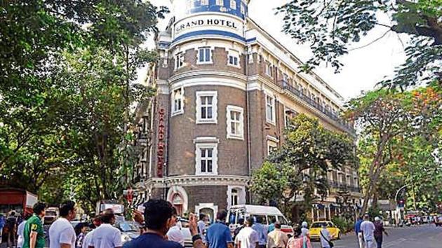 People during the heritage walk organized by Freemansons society from CSMT to Fort, in Mumbai (Bhushan Koyande/HT) People during the heritage walk organized by Freemansons society from CSMT to Fort, in Mumbai (Bhushan Koyande/HT)