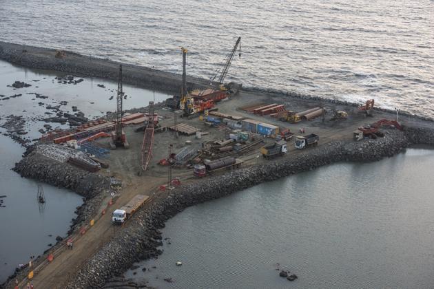 Coastal Road work(Pratik Chorge/HT Photo)