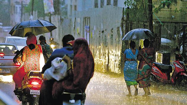 Pune received 29.7mm of rainfall on Sunday. Seen in picture Sukhsagarnagar, Katraj. (Rahul Raut/HT PHOTO) Pune received 29.7mm of rainfall on Sunday. Seen in picture Sukhsagarnagar, Katraj. (Rahul Raut/HT PHOTO)