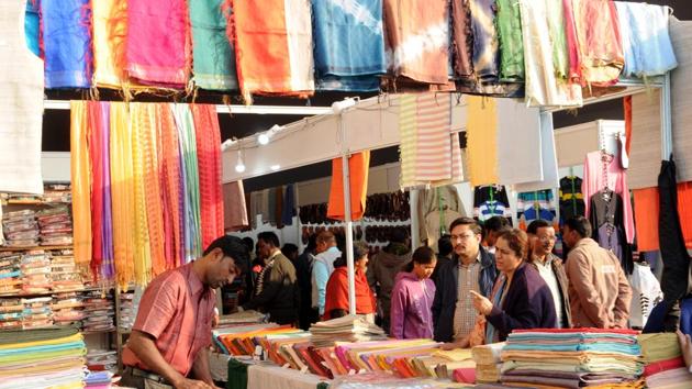 The Ayush ministry has tied up with the Khadi and Village Industries Commission (KVIC), a body established by the government of India to promote and facilitate khadi and villages industries in the country.(Diwakar Prasad/ Hindustan Times)