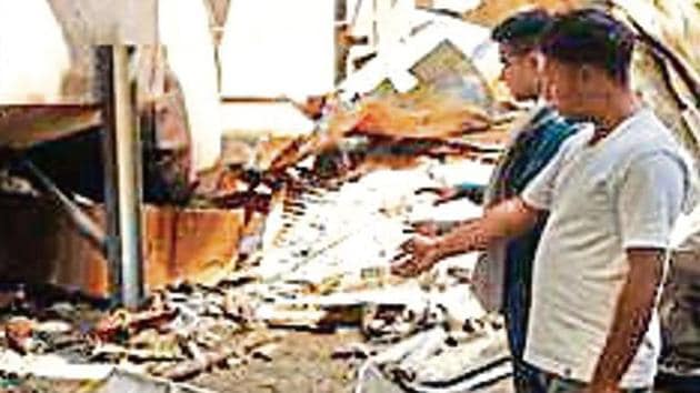 Mewat Chambers of Commerce and Industry alleged that even after 30 years of the area being set up and becoming functional, there are no basic amenities, including a fire station. (Parveen Kumar/HT Photos) Mewat Chambers of Commerce and Industry alleged that even after 30 years of the area being set up and becoming functional, there are no basic amenities, including a fire station. (Parveen Kumar/HT Photos)