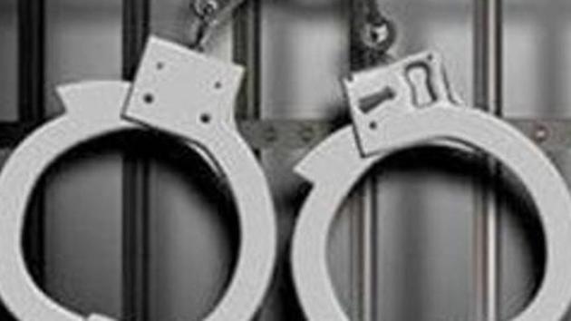 Officers said the man had allegedly brought the phones from China to sell in Indian markets. He was intercepted following a tip-off as soon as he landed at the Delhi airport. Image used for representational purpose only. (File photo) Officers said the man had allegedly brought the phones from China to sell in Indian markets. He was intercepted following a tip-off as soon as he landed at the Delhi airport. Image used for representational purpose only. (File photo)