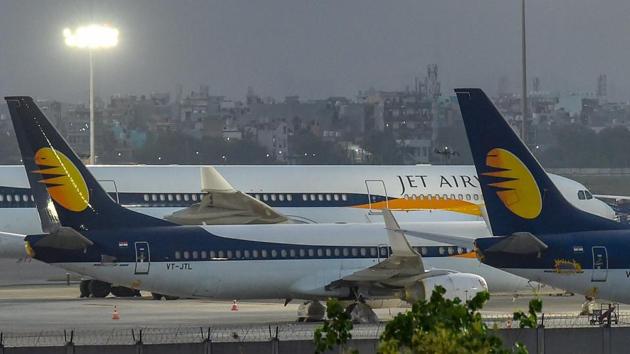 Jet shares, which had shed nearly 69% in one year as of Monday’s close, slumped as much as 14.8% to an all-time low of 106.3 rupees.(PTI File Photo) Jet shares, which had shed nearly 69% in one year as of Monday’s close, slumped as much as 14.8% to an all-time low of 106.3 rupees.(PTI File Photo)