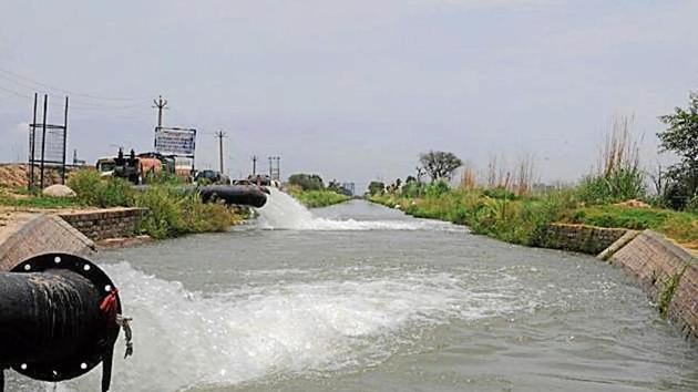 Officials said the boosting station will cater to residents of sectors 58 to 80. It has been connected to the Chandu Budhera plant. (HT file photo) Officials said the boosting station will cater to residents of sectors 58 to 80. It has been connected to the Chandu Budhera plant. (HT file photo)