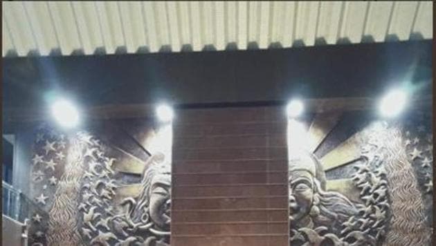 The architecture in the station premises reflects the spirit of Kashi. (Twitter/@dharmbjp) The architecture in the station premises reflects the spirit of Kashi. (Twitter/@dharmbjp)