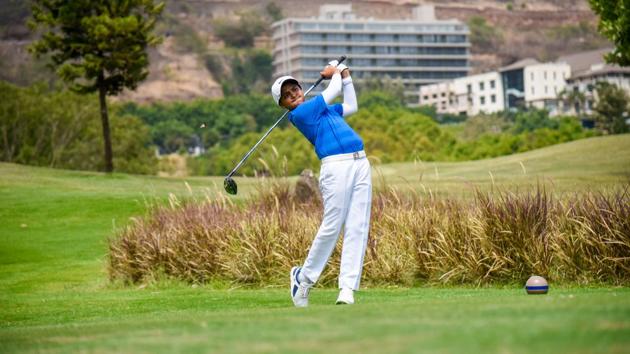 Aryaman Singh practising at the Oxford golf course in Pune. (Sanket Wankhade/HT PHOTO) Aryaman Singh practising at the Oxford golf course in Pune. (Sanket Wankhade/HT PHOTO)