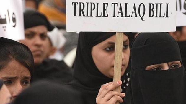 The Union Cabinet on Wednesday cleared a fresh bill to ban the practice of instant triple talaq, Environment Minister Prakash Javadekar said.(Raj K Raj/HT File PHOTO)