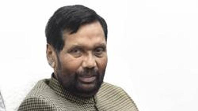 The Lok Janshakti Party said it will try to persuade the JD(U) to join the Narendra Modi government on expansion of the Union cabinet. (Arvind Yadav/HT File Photo) The Lok Janshakti Party said it will try to persuade the JD(U) to join the Narendra Modi government on expansion of the Union cabinet. (Arvind Yadav/HT File Photo)