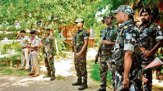State police guards the residence of human rights activist Stan Swamy during a raid by Maharashtra police in connection with probe into the Bhima-Koregaon case in Ranchi, India, on Wednesday, June 12, 2019. ((Photo / Hindustan Times )) State police guards the residence of human rights activist Stan Swamy during a raid by Maharashtra police in connection with probe into the Bhima-Koregaon case in Ranchi, India, on Wednesday, June 12, 2019. ((Photo / Hindustan Times ))