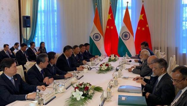 PM Modi meets Chinese President Xi in Bishkek(ANI/Twitter)