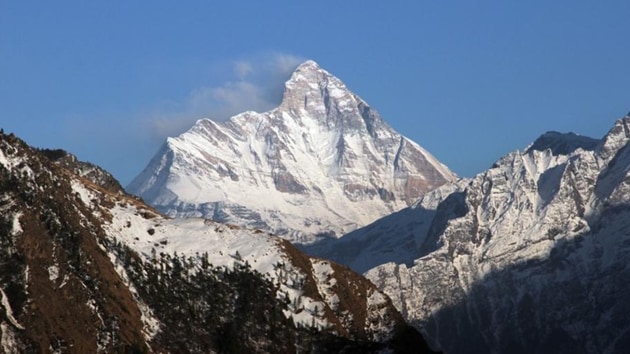 Twelve mountaineers had gone for an expedition to climb eastern peak of Nanda Devi, India’s second highest mountain.(Reuters file photo)