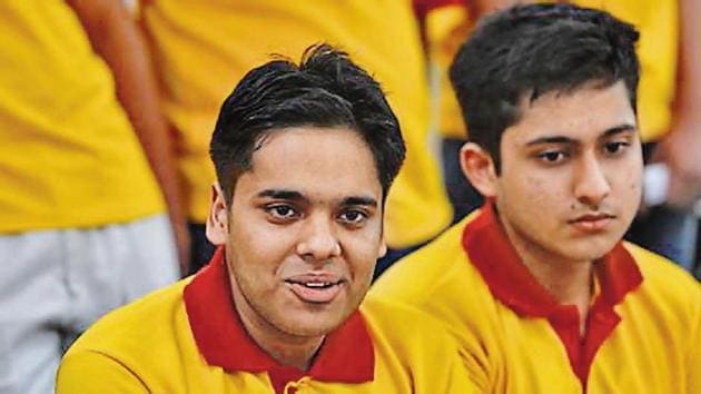Forum for Indian Institute of Technology Joint Entrance Examination (FIITJEE) second and third toppers Himanshu Gaurav Singh (L) and Archit Bubna during a felicitation event for JEE Advanced exam 2019 rank holders, at Siri Fort Auditorium, in New Delhi, India, on Friday, June 14, 2019. ((Photo by Burhaan Kinu/ Hindustan Times)) Forum for Indian Institute of Technology Joint Entrance Examination (FIITJEE) second and third toppers Himanshu Gaurav Singh (L) and Archit Bubna during a felicitation event for JEE Advanced exam 2019 rank holders, at Siri Fort Auditorium, in New Delhi, India, on Friday, June 14, 2019. ((Photo by Burhaan Kinu/ Hindustan Times))
