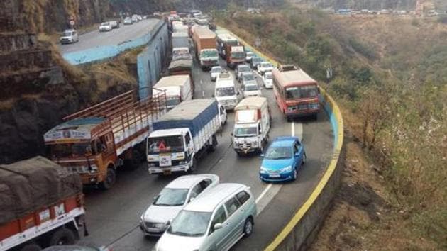 However, at least 70 per cent of those fines have come from violations done by over dimensional or oversized vehicles in the city, said RTO officials. (PICTURE FOR REPRESENTATIONAL PURPOSES ONLY) However, at least 70 per cent of those fines have come from violations done by over dimensional or oversized vehicles in the city, said RTO officials. (PICTURE FOR REPRESENTATIONAL PURPOSES ONLY)