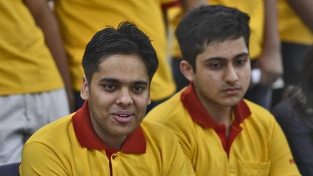 Second and third toppers Himanshu Gaurav Singh (L) and Archit Bubna (Burhaan Kinu/HT PHOTO) Second and third toppers Himanshu Gaurav Singh (L) and Archit Bubna (Burhaan Kinu/HT PHOTO)