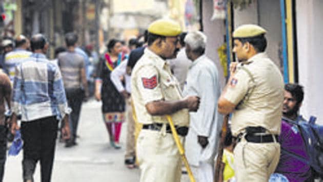 The boy was stabbed in the abdomen, prima facie with a scissor. (Representative Image/ Biplov Bhuyan/HT PHOTO)