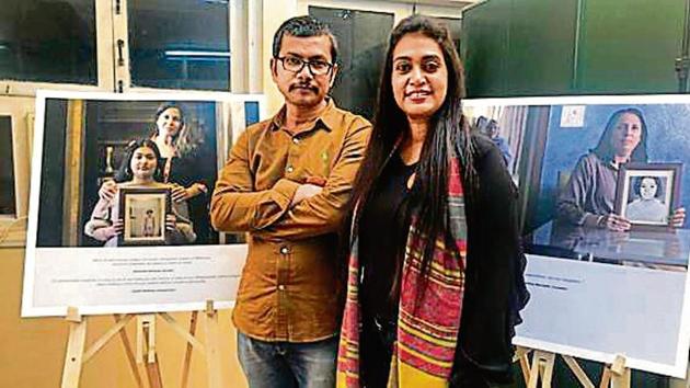 NGO Sahiyo’s founder Insia Dariwala (right) with exhibition photographer Dipak Nayak.(HT Photo) NGO Sahiyo’s founder Insia Dariwala (right) with exhibition photographer Dipak Nayak.(HT Photo)