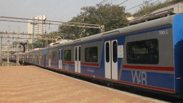 The commute on the city’s suburban railway network is set to get cooler.(Bhushan Koyande/HT) The commute on the city’s suburban railway network is set to get cooler.(Bhushan Koyande/HT)