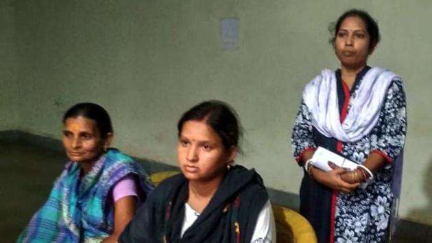 Police interrogated Mousumi Das and her Mother Sikha Das after she returned to her mother's house in Murathakra after almost two years while her husband had to spend three months in jail on charges of abducting and murdering her at at Mosaboni Police station in East Singhbhum on Friday(HT)