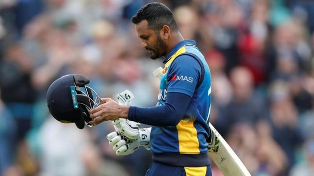 Sri Lanka's Dimuth Karunaratne looks dejected as he walks off the pitch after being caught out by Glenn Maxwell.(Action Images via Reuters) Sri Lanka's Dimuth Karunaratne looks dejected as he walks off the pitch after being caught out by Glenn Maxwell.(Action Images via Reuters)