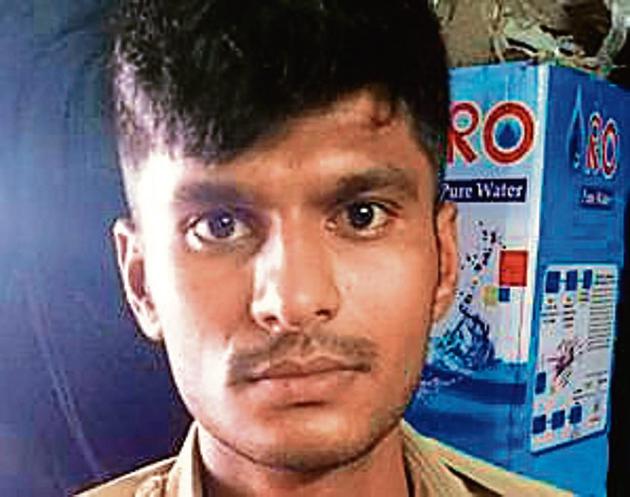 The constable, Omprakash Uddhavrao. (HT photo) The constable, Omprakash Uddhavrao. (HT photo)