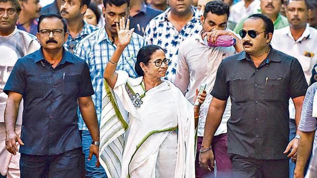 West Bengal Chief Minister and Trinamool Congress chief Mamata Banerjee in a protest rally against the clashes that broke out yesterday during BJP President Amit Shah’s election roadshow for Lok Sabha polls, in Kolkata. (PTI photo) West Bengal Chief Minister and Trinamool Congress chief Mamata Banerjee in a protest rally against the clashes that broke out yesterday during BJP President Amit Shah’s election roadshow for Lok Sabha polls, in Kolkata. (PTI photo)
