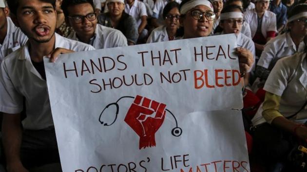 Te Indian Medical Association also filed an impleadment application seeking the court’s intervention into the plea already filed, saying protection needs to be provided to doctors across the country.(REUTERS) Te Indian Medical Association also filed an impleadment application seeking the court’s intervention into the plea already filed, saying protection needs to be provided to doctors across the country.(REUTERS)