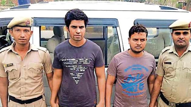 The police have arrested two former employees of a city-based software company for allegedly cheating the company of <span class='webrupee'>?</span>17.8 lakh by forging signatures.(Sourced)