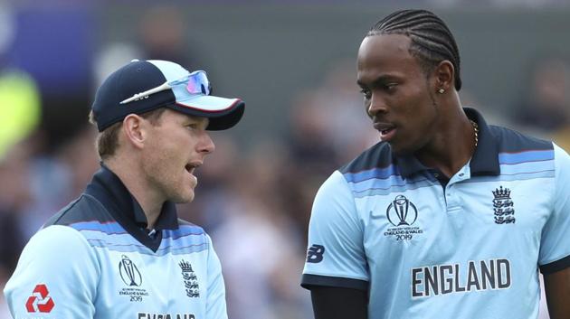 England's captain Eoin Morgan, left, speaks to Jofra Archer. (AP)